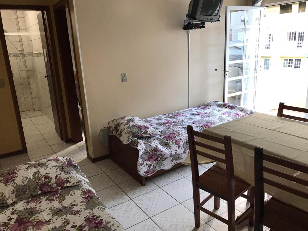 Departamentos Vale Encantado Bombinhas Bagian luar foto